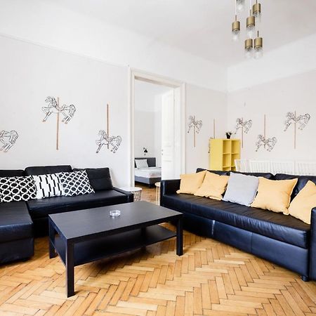 Downtown Circus Apartment ブダペスト エクステリア 写真