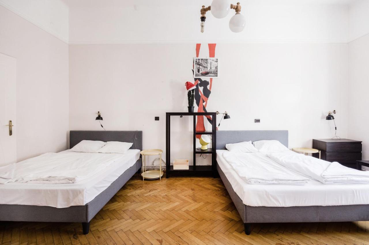 Downtown Circus Apartment ブダペスト エクステリア 写真