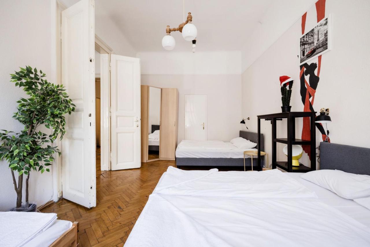 Downtown Circus Apartment ブダペスト エクステリア 写真