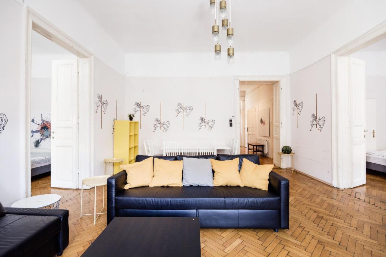 Downtown Circus Apartment ブダペスト エクステリア 写真
